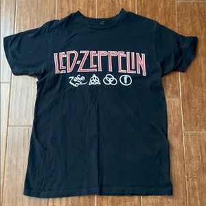Mens Led Zeppelin tshirt